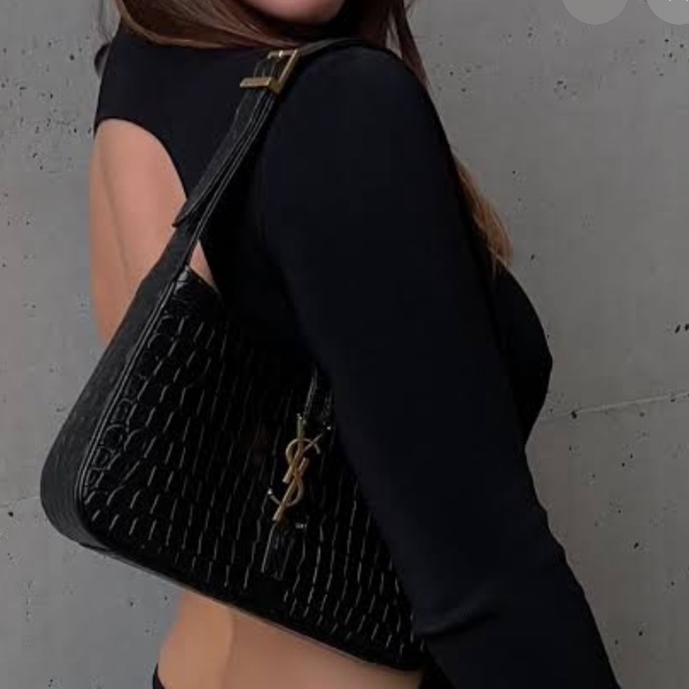 SOLD Yves Saint Laurent Black Croc-Embossed 5à7 - regular size.  NEW FULL SET